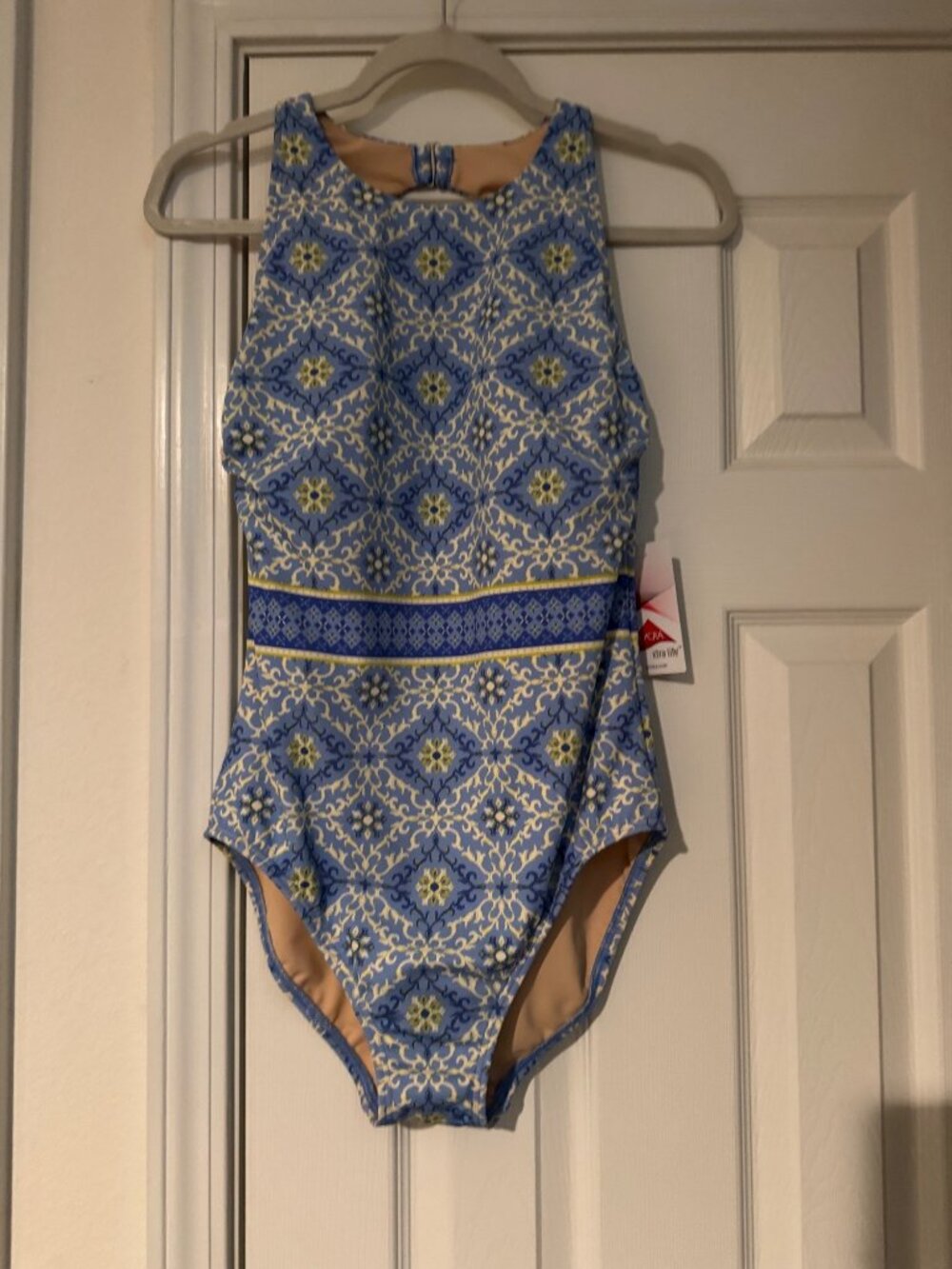 Lands End Women's Tugless High Neck Portrait Back One Piece Swimsuit size 8 NWT